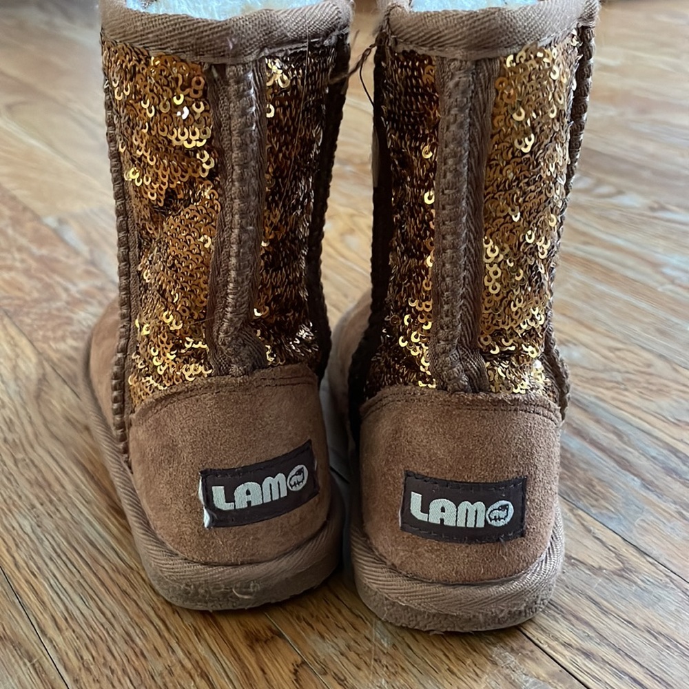 Sparkly sequence boot - Picture 4 of 7